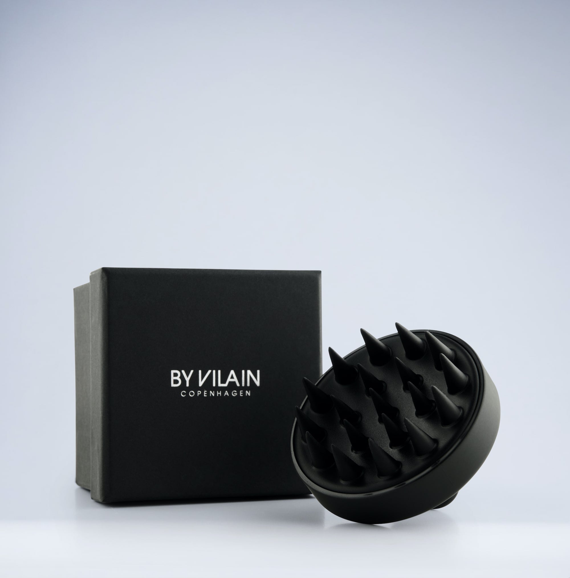 By Vilain Shampoo Brush save 25%