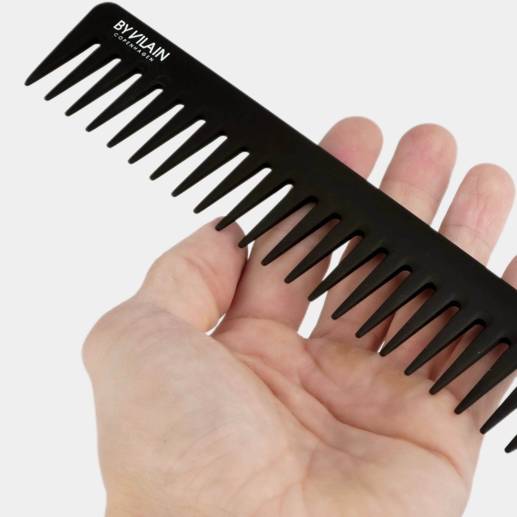 By Vilain XL Comb